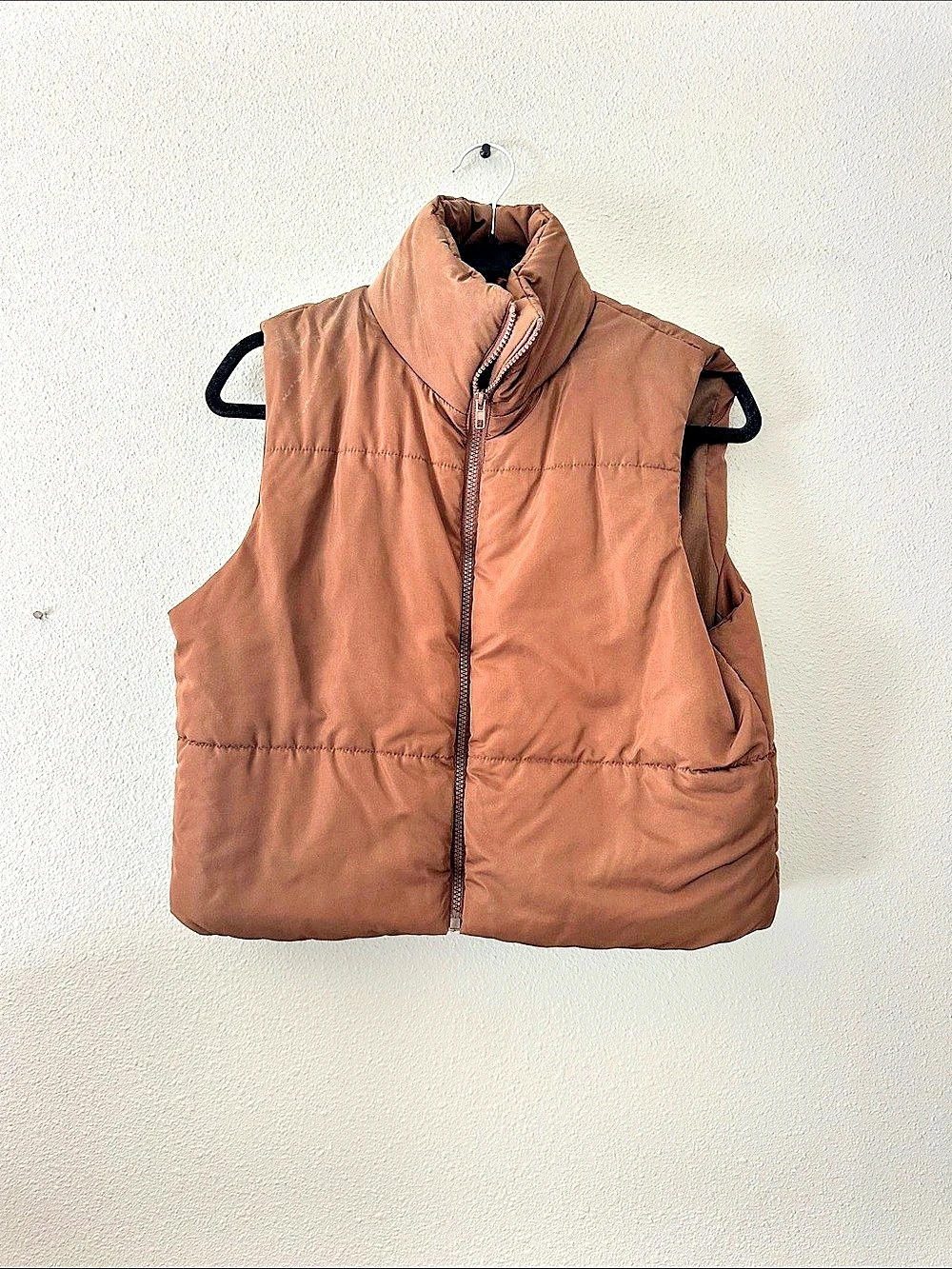 Brown Puffer Vest Like New